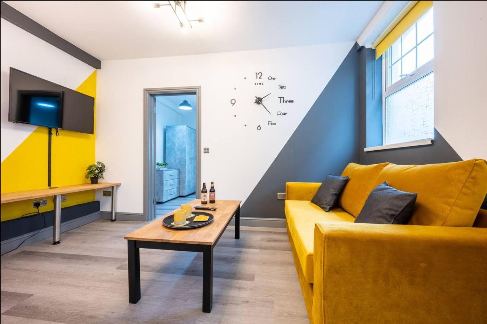 Stunning One Bedroom Apartments Near Shops & Central Cardiff Esterno foto